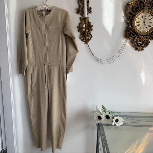 LULULEMON JUMPSUIT - Picture 5 of 15